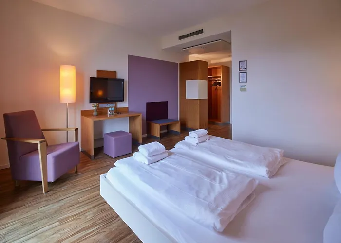 Soho מלון לנדאו אין דר פאלץ